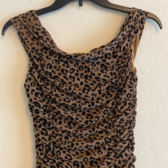 MAJORELLE Tabitha Midi Dress in Tan Leopard S - Picture 16 of 17